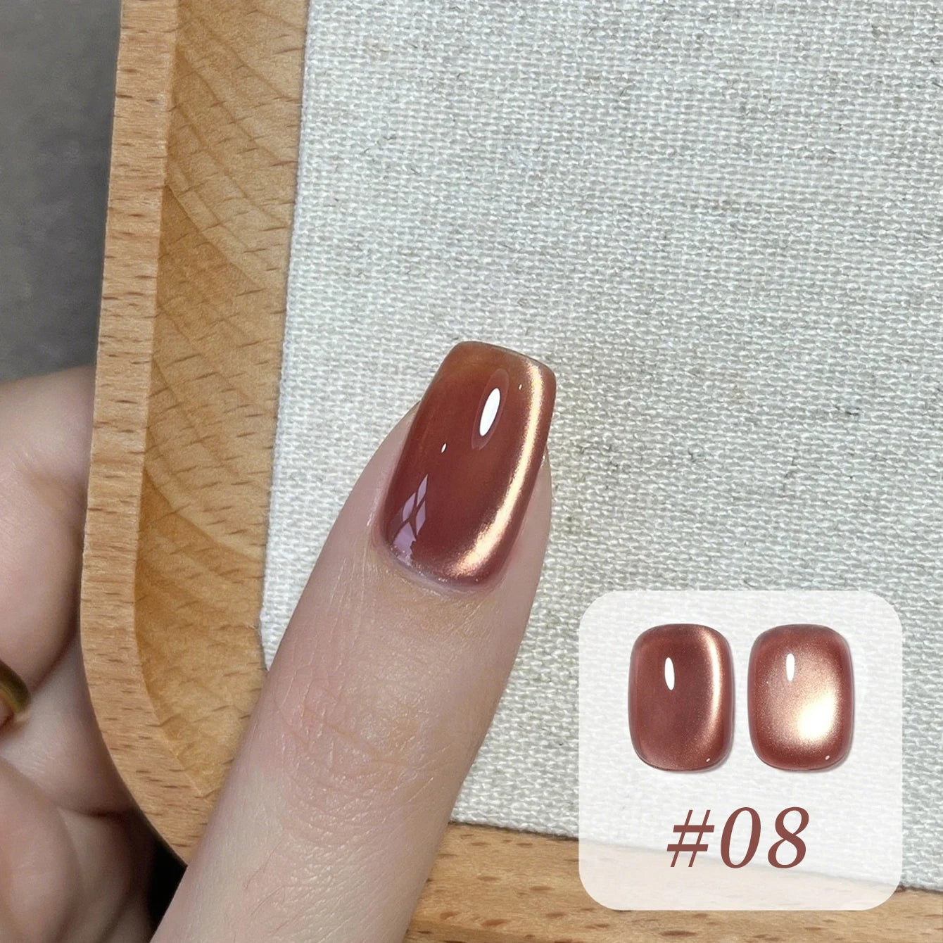 Brown Nails Champagne