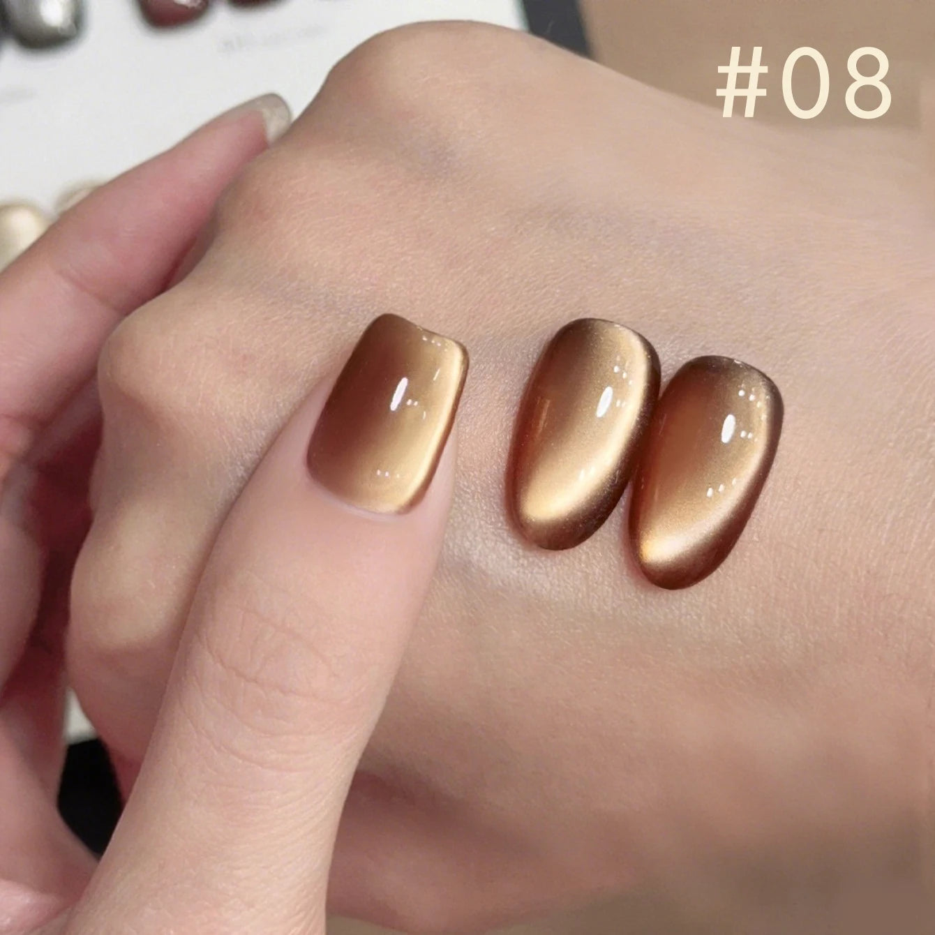 Brown Nails Champagne