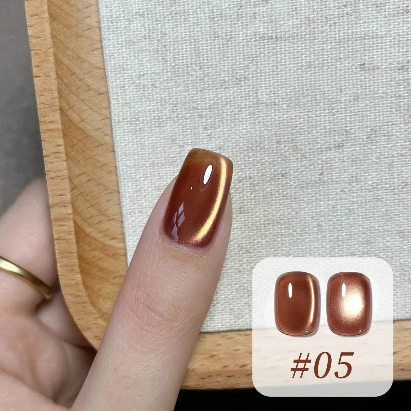 Brown Nails Champagne